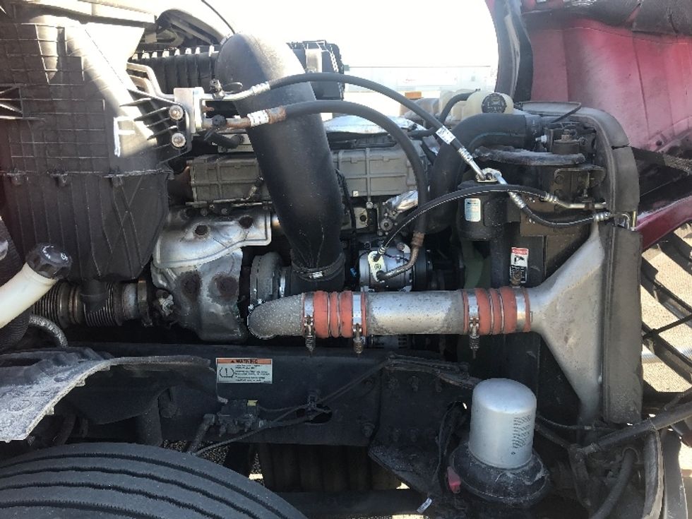 Day Cab Tractor-Heavy Duty Tractors-Freightliner-2020-T12664ST-Evansville-IN-669,421\n\t\tmiles-$ 30,750 - Image 15