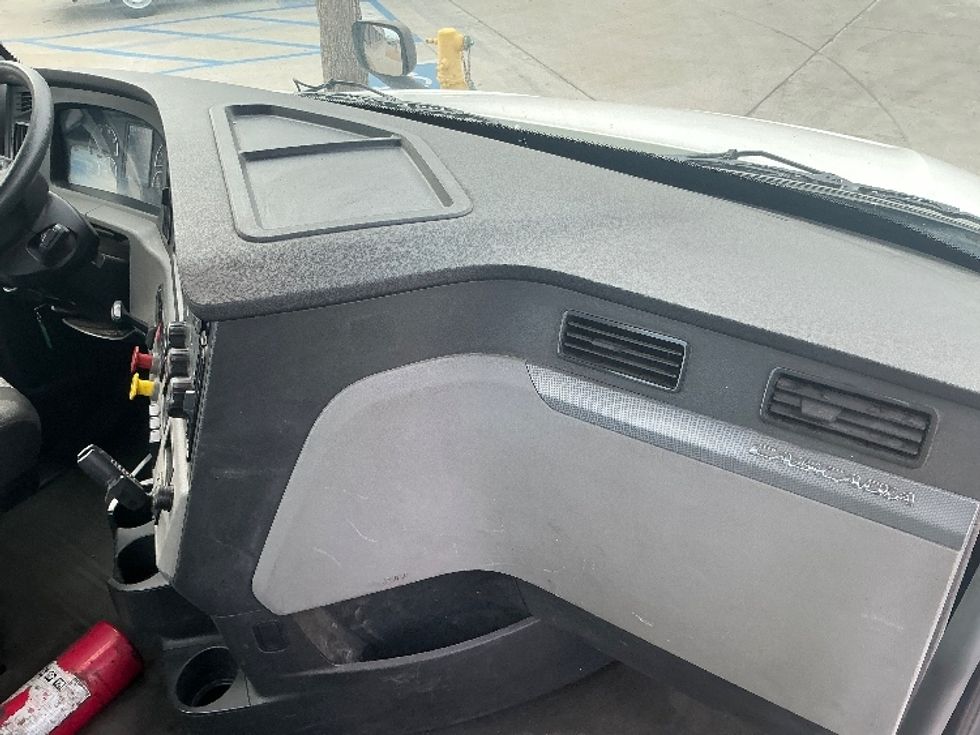 Day Cab Tractor-Heavy Duty Tractors-Freightliner-2020-T12664ST-Fontana-CA-341,505\n\t\tmiles-$ 54,500 - Image 13