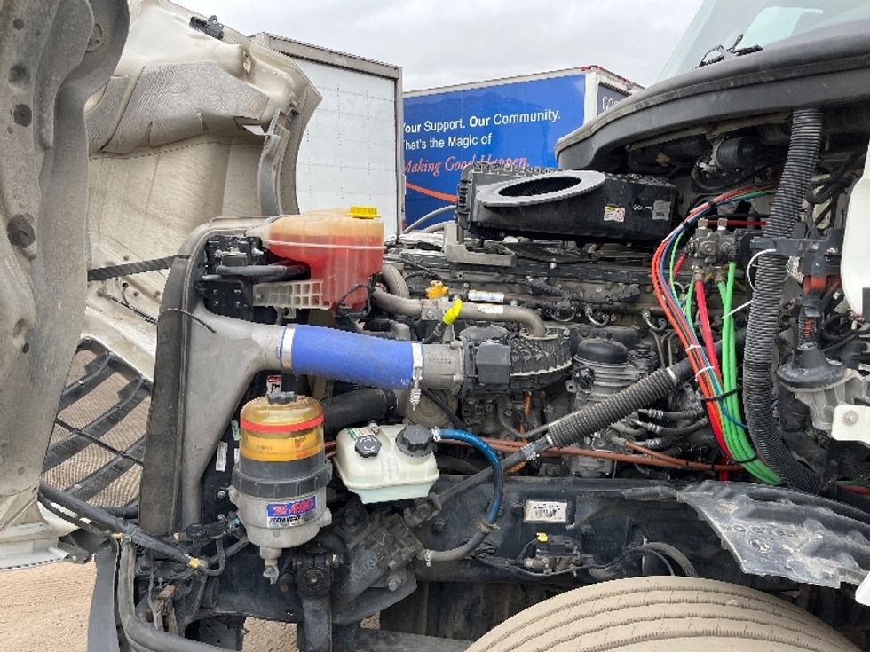 Day Cab Tractor-Heavy Duty Tractors-Freightliner-2020-T12664ST-Fontana-CA-342,808\n\t\tmiles-$ 59,500 - Image 16