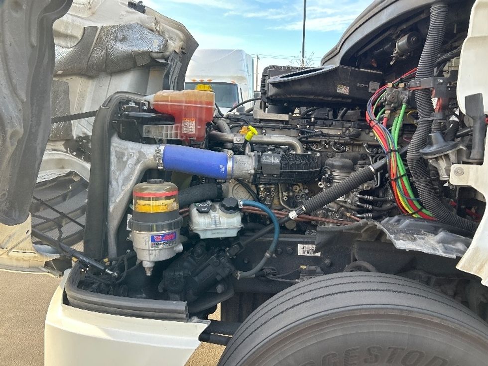 Day Cab Tractor-Heavy Duty Tractors-Freightliner-2020-T12664ST-Fontana-CA-345,901\n\t\tmiles-$ 54,250 - Image 16