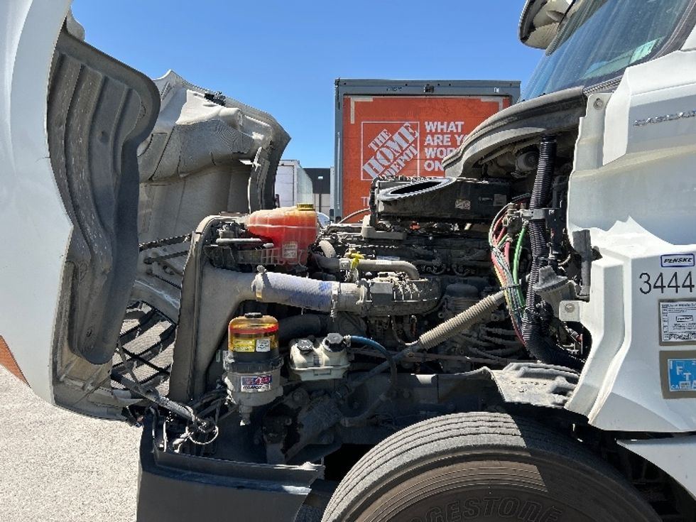 Day Cab Tractor-Heavy Duty Tractors-Freightliner-2020-T12664ST-Fontana-CA-353,050\n\t\tmiles-$ 58,750 - Image 15