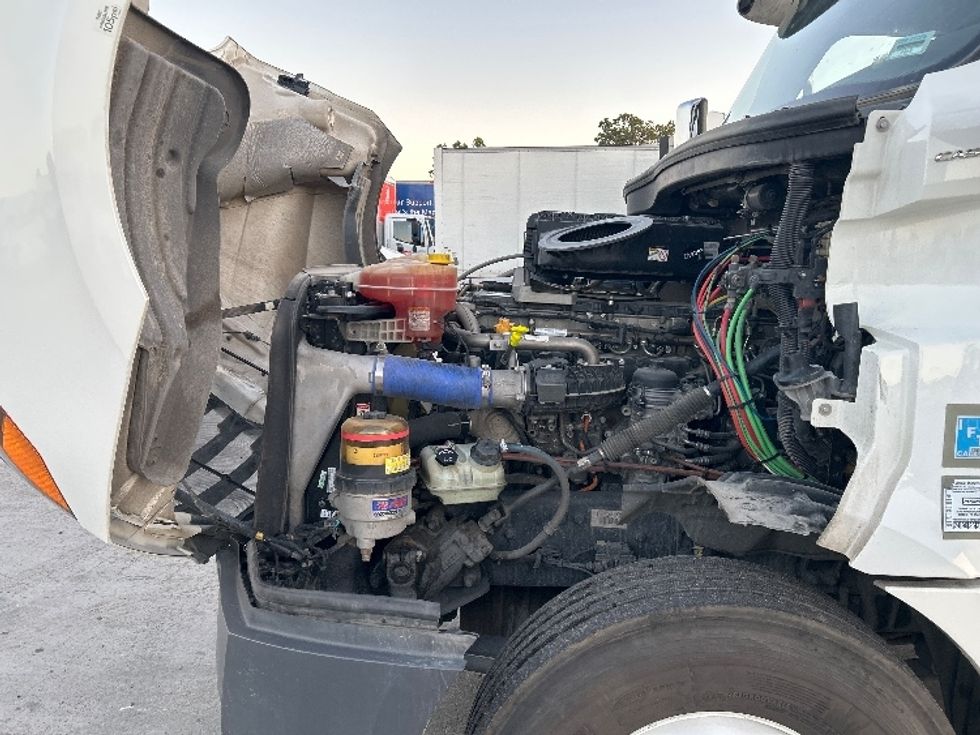 Day Cab Tractor-Heavy Duty Tractors-Freightliner-2020-T12664ST-Fontana-CA-356,248\n\t\tmiles-$ 59,250 - Image 16