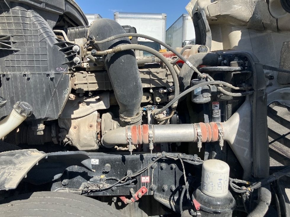 Day Cab Tractor-Heavy Duty Tractors-Freightliner-2020-T12664ST-Fontana-CA-357,617\n\t\tmiles-$ 58,500 - Image 15