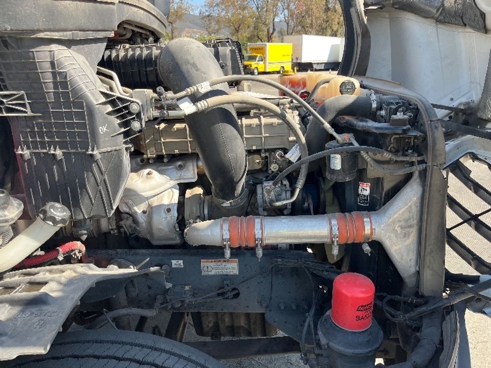 Day Cab Tractor-Heavy Duty Tractors-Freightliner-2020-T12664ST-Fontana-CA-399,252\n\t\tmiles-$ 48,250 - Image 15