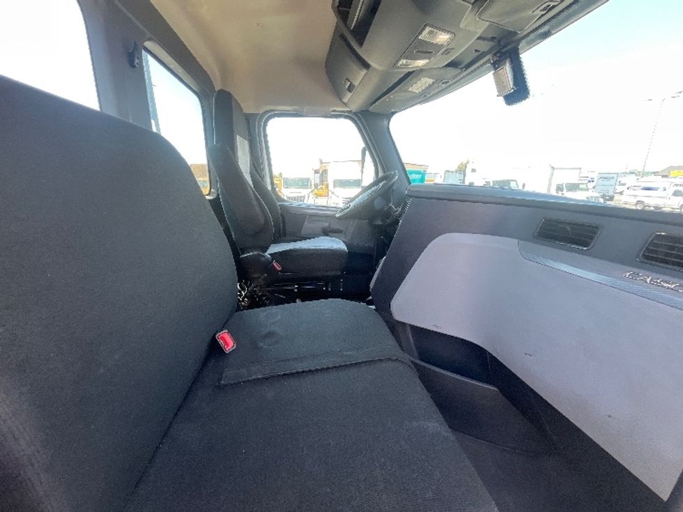 Day Cab Tractor-Heavy Duty Tractors-Freightliner-2020-T12664ST-Fontana-CA-473,185\n\t\tmiles-$ 44,250 - Image 14