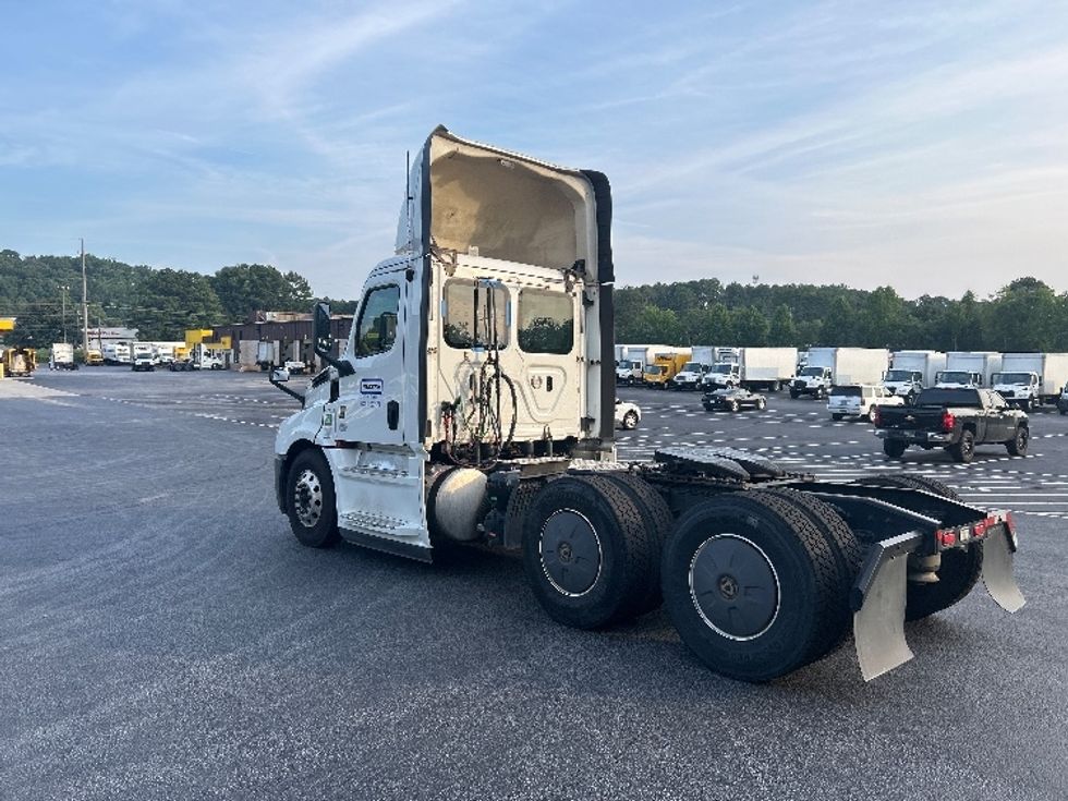 Day Cab Tractor-Heavy Duty Tractors-Freightliner-2020-T12664ST-Forest Park-GA-442,884\n\t\tmiles-$ 50,500 - Image 5