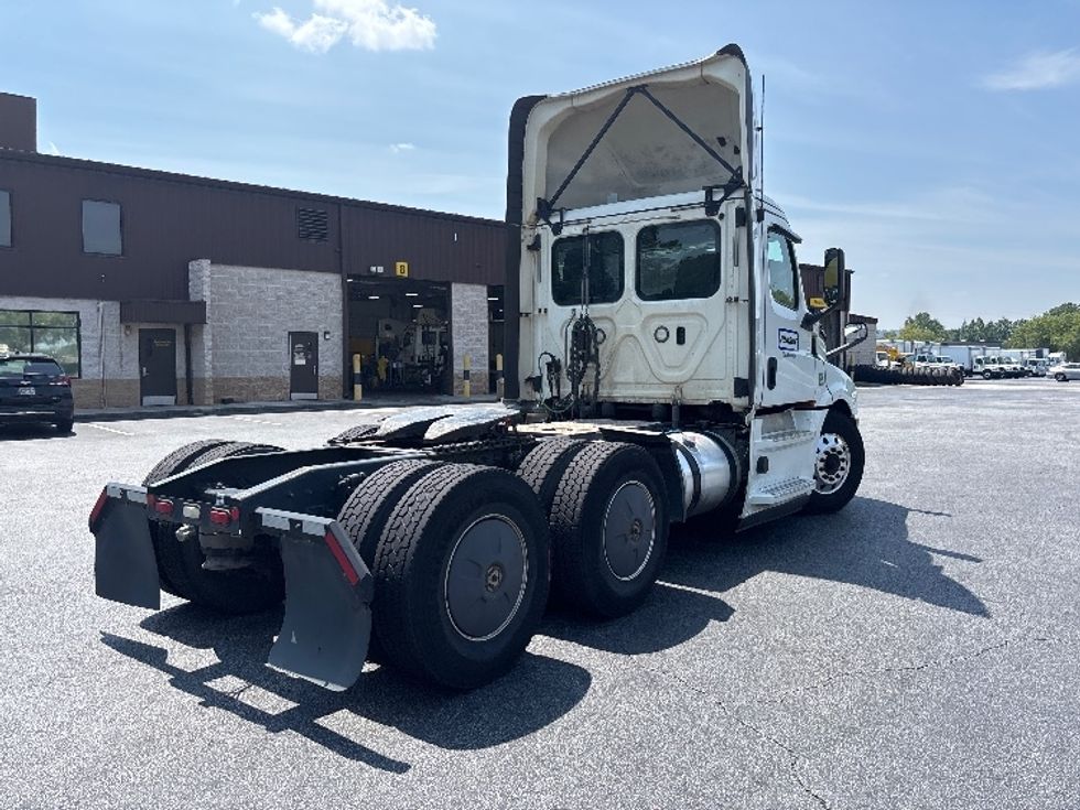 Day Cab Tractor-Heavy Duty Tractors-Freightliner-2020-T12664ST-Forest Park-GA-546,508\n\t\tmiles-$ 42,000 - Image 7
