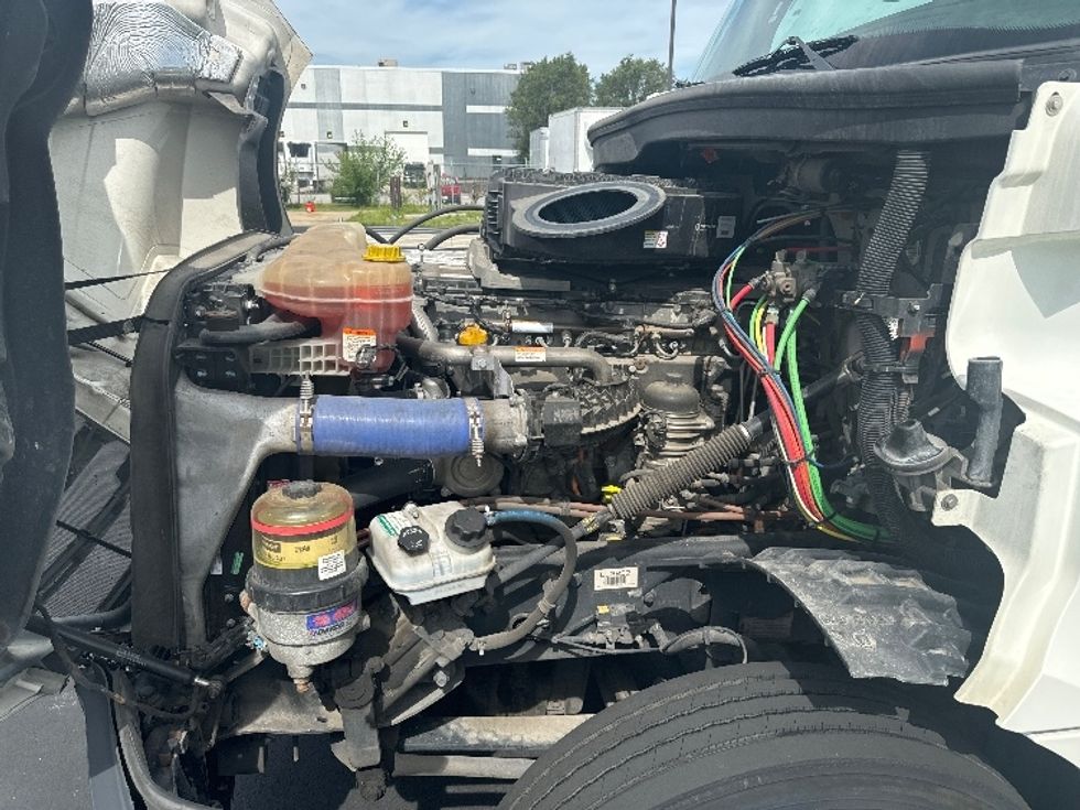 Day Cab Tractor-Heavy Duty Tractors-Freightliner-2020-T12664ST-Fort Wayne-IN-283,470\n\t\tmiles-$ 56,000 - Image 16