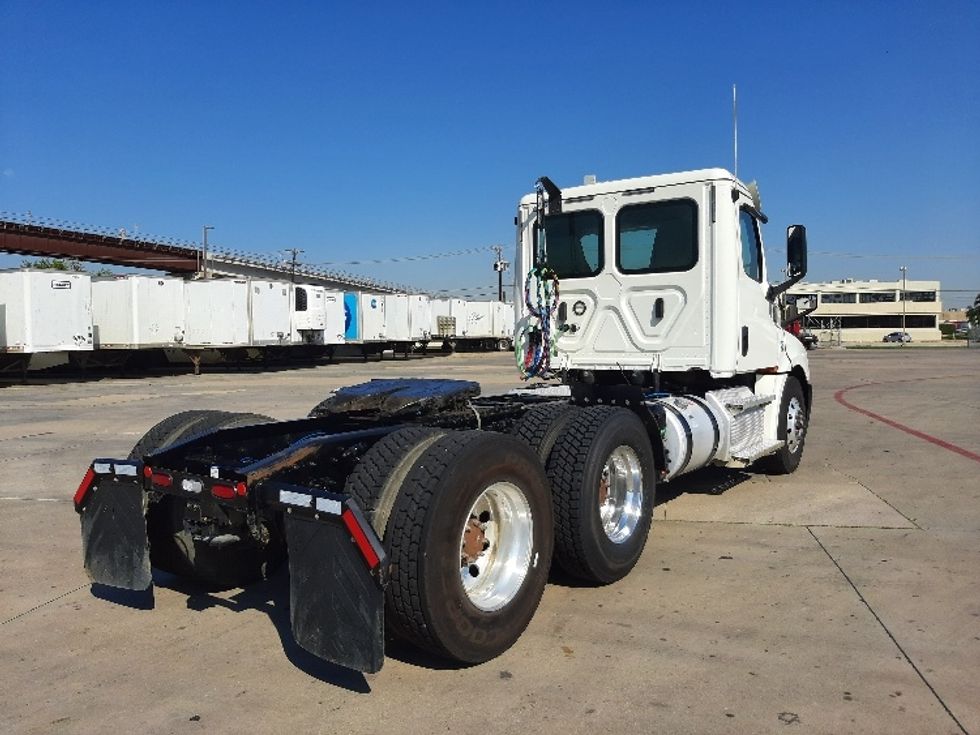 Day Cab Tractor-Heavy Duty Tractors-Freightliner-2020-T12664ST-Fort Worth-TX-161,829\n\t\tmiles-$ 70,250 - Image 7