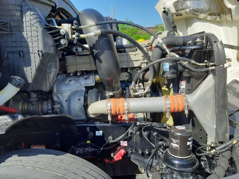 Day Cab Tractor-Heavy Duty Tractors-Freightliner-2020-T12664ST-Fort Worth-TX-204,014\n\t\tmiles-$ 70,750 - Image 15