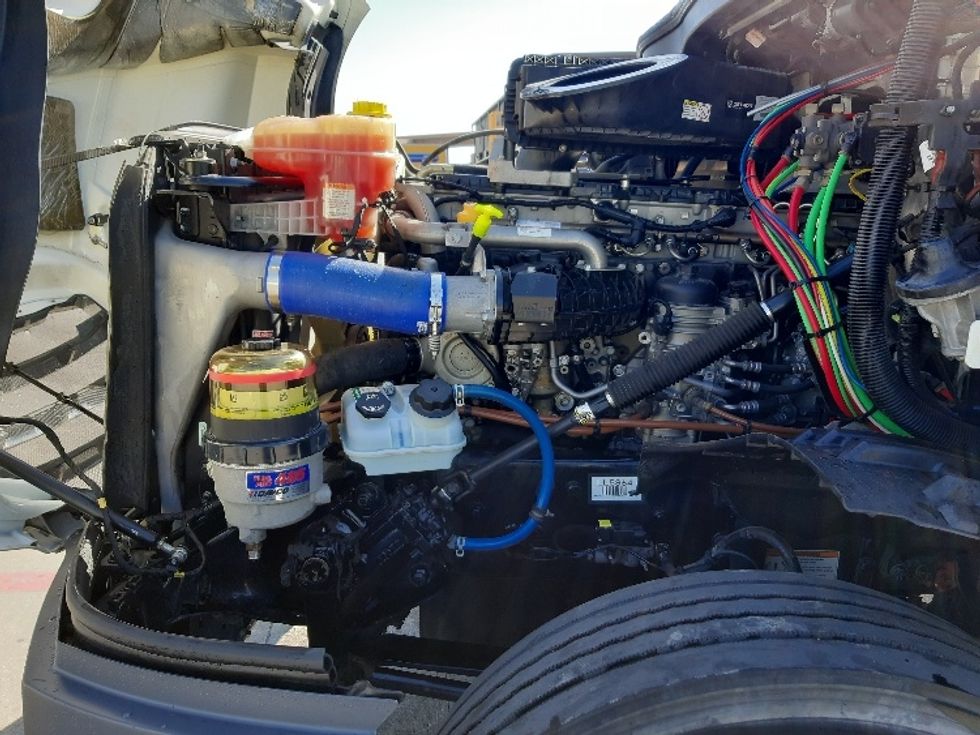 Day Cab Tractor-Heavy Duty Tractors-Freightliner-2020-T12664ST-Fort Worth-TX-204,014\n\t\tmiles-$ 70,750 - Image 16