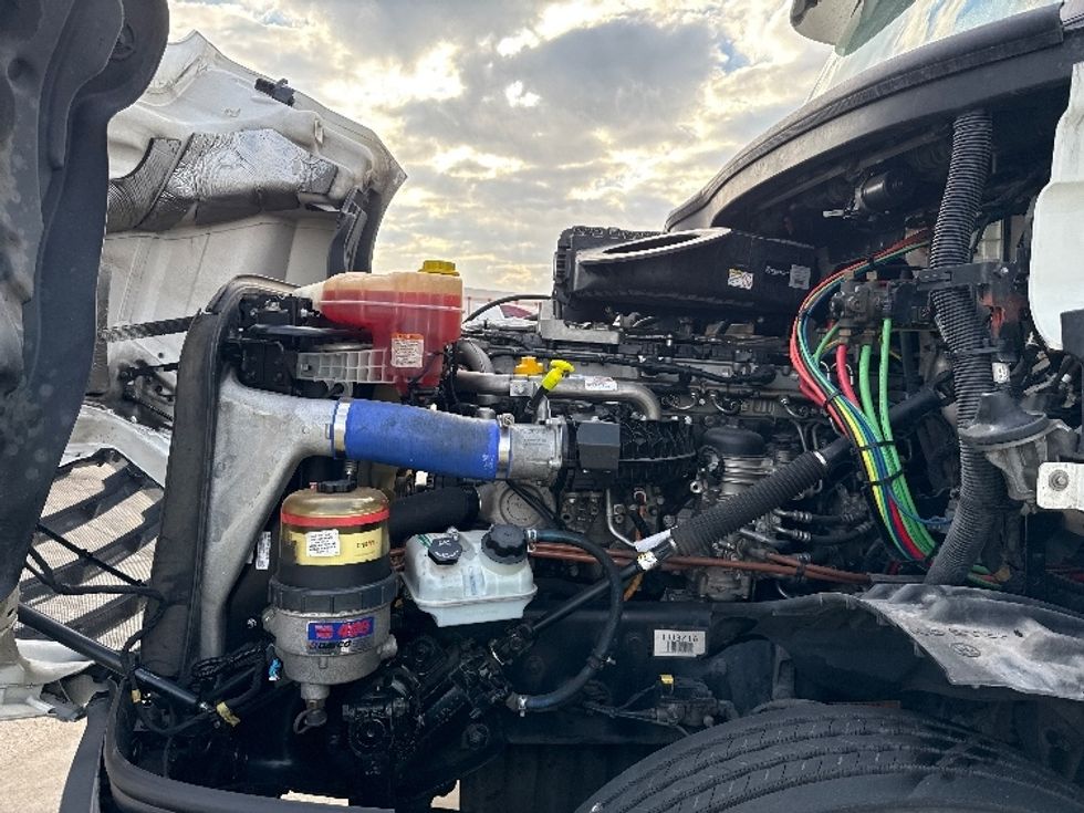 Day Cab Tractor-Heavy Duty Tractors-Freightliner-2020-T12664ST-Fort Worth-TX-275,336\n\t\tmiles-$ 61,500 - Image 16