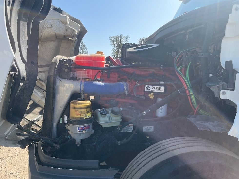 Day Cab Tractor-Heavy Duty Tractors-Freightliner-2020-T12664ST-Fresno-CA-492,097\n\t\tmiles-$ 47,750 - Image 15