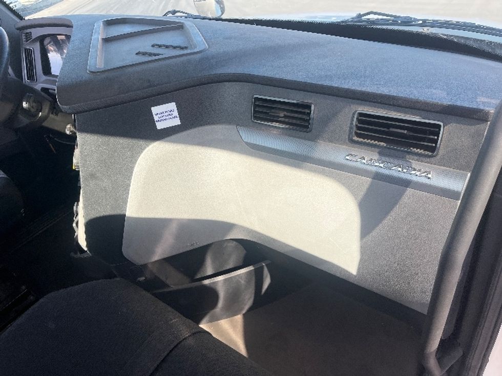 Day Cab Tractor-Heavy Duty Tractors-Freightliner-2020-T12664ST-Fresno-CA-573,420\n\t\tmiles-$ 34,500 - Image 13