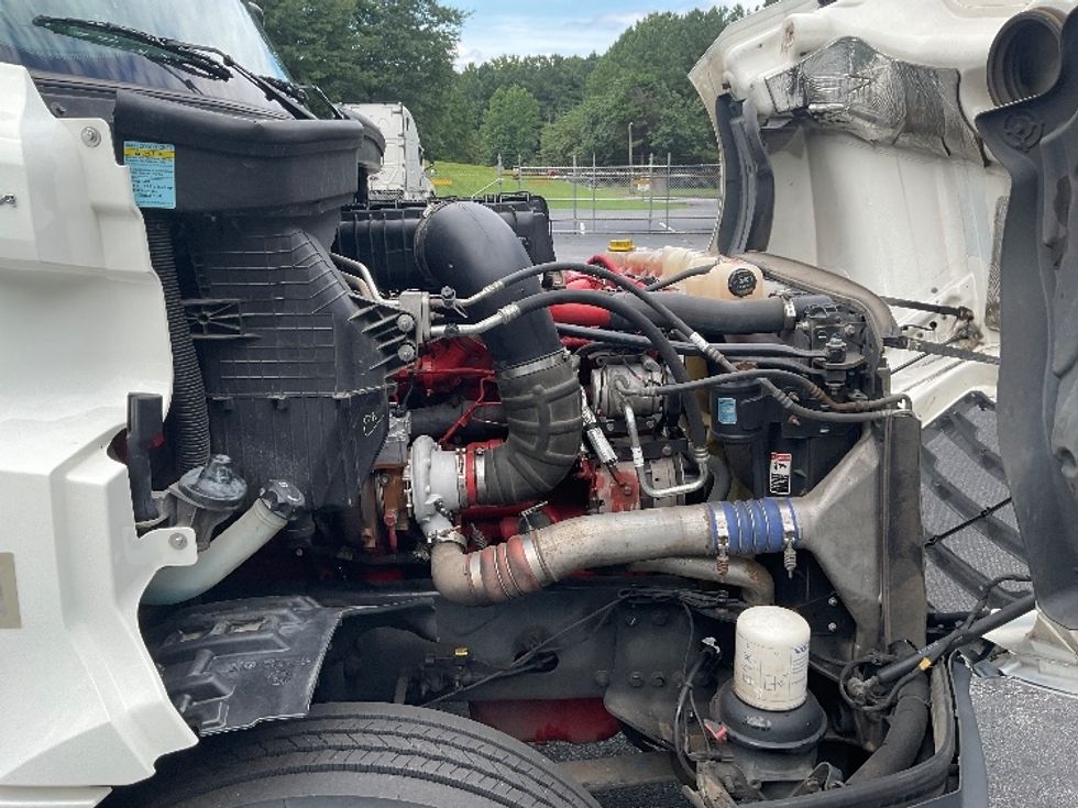 Day Cab Tractor-Heavy Duty Tractors-Freightliner-2020-T12664ST-Gainesville-GA-454,895\n\t\tmiles-$ 51,750 - Image 15