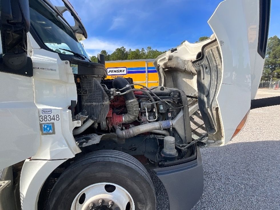 Day Cab Tractor-Heavy Duty Tractors-Freightliner-2020-T12664ST-Goldsboro-NC-544,154\n\t\tmiles-$ 40,750 - Image 15