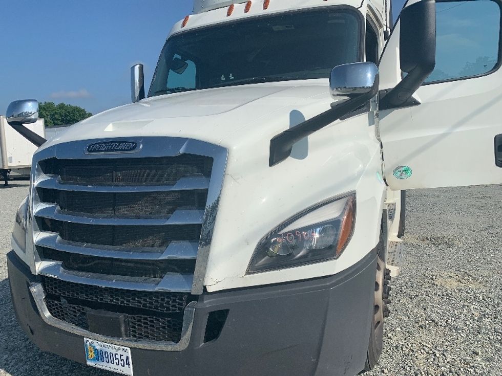 Day Cab Tractor-Heavy Duty Tractors-Freightliner-2020-T12664ST-Greensboro-NC-340,285\n\t\tmiles-$ 48,250 - Image 20