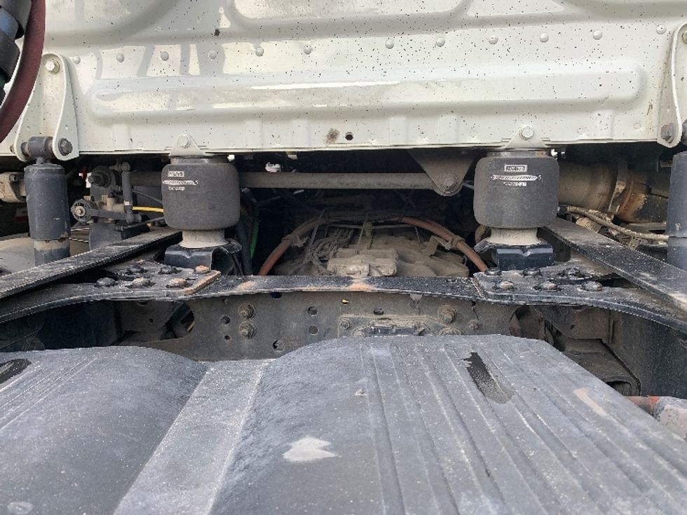 Day Cab Tractor-Heavy Duty Tractors-Freightliner-2020-T12664ST-Greensboro-NC-432,960\n\t\tmiles-$ 70,250 - Image 17