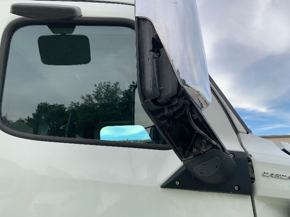 Day Cab Tractor-Heavy Duty Tractors-Freightliner-2020-T12664ST-Greensboro-NC-432,960\n\t\tmiles-$ 70,250 - Image 20