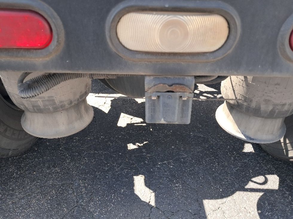 Day Cab Tractor-Heavy Duty Tractors-Freightliner-2020-T12664ST-Greensboro-NC-536,330\n\t\tmiles-$ 42,250 - Image 19