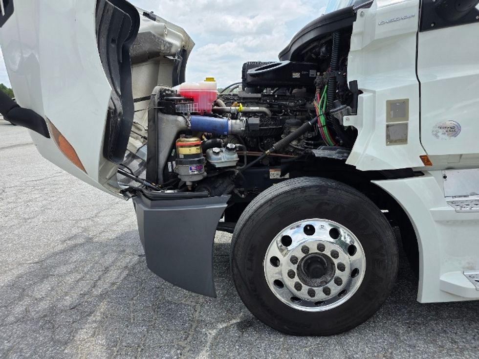 Day Cab Tractor-Heavy Duty Tractors-Freightliner-2020-T12664ST-Greensboro-NC-536,938\n\t\tmiles-$ 38,749 - Image 10