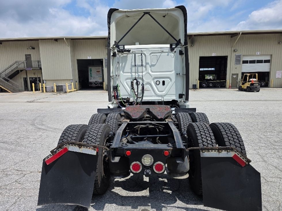 Day Cab Tractor-Heavy Duty Tractors-Freightliner-2020-T12664ST-Greensboro-NC-536,938\n\t\tmiles-$ 38,749 - Image 7