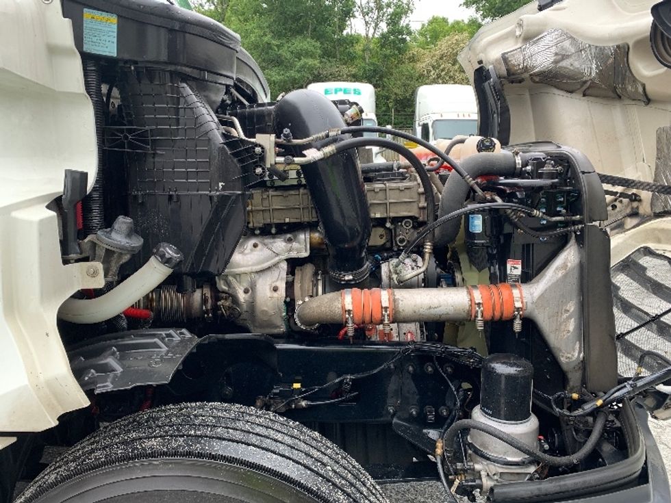 Day Cab Tractor-Heavy Duty Tractors-Freightliner-2020-T12664ST-Greensboro-NC-695,867\n\t\tmiles-$ 27,750 - Image 15
