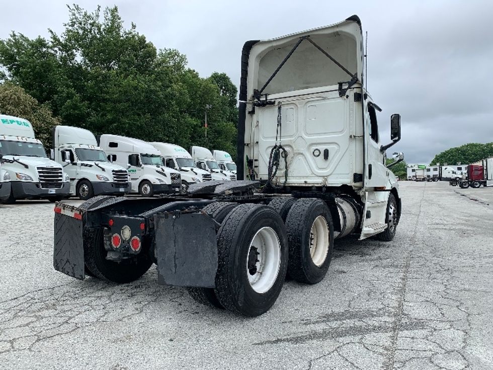 Day Cab Tractor-Heavy Duty Tractors-Freightliner-2020-T12664ST-Greensboro-NC-695,867\n\t\tmiles-$ 27,750 - Image 7