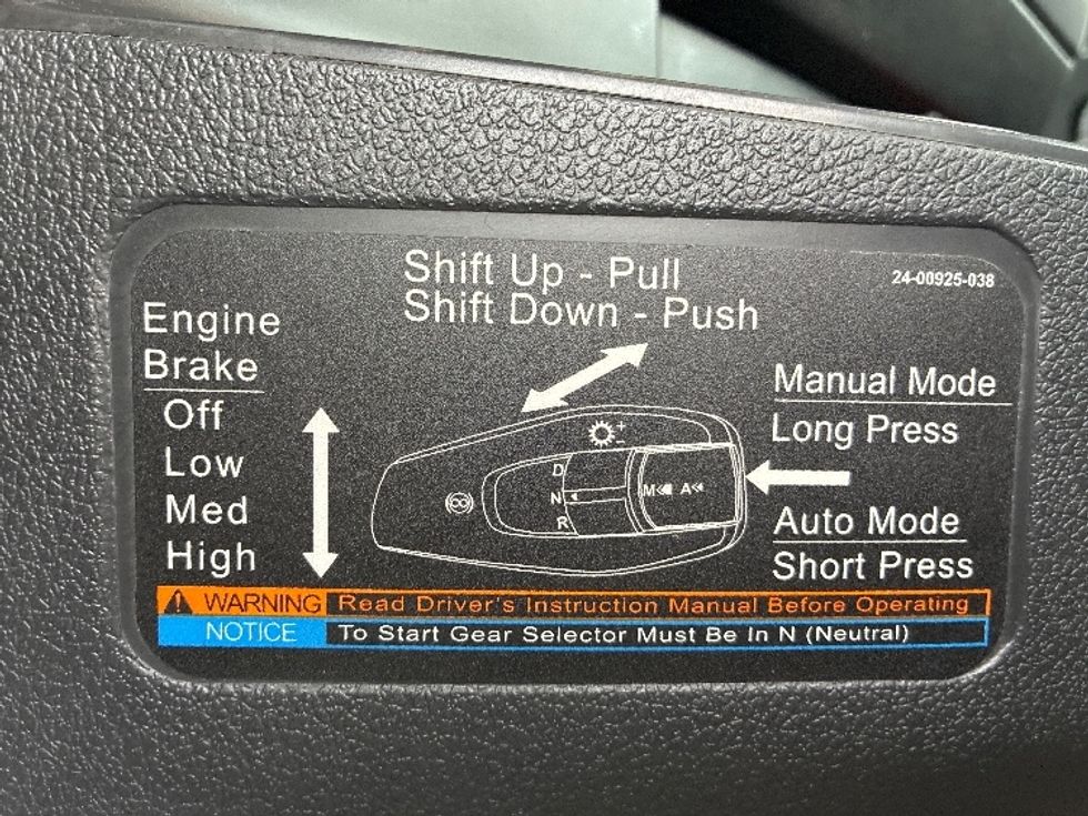 Day Cab Tractor-Heavy Duty Tractors-Freightliner-2020-T12664ST-Greenville-SC-240,809\n\t\tmiles-$ 59,750 - Image 18