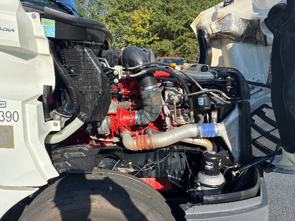 Day Cab Tractor-Heavy Duty Tractors-Freightliner-2020-T12664ST-Greenville-SC-568,900\n\t\tmiles-$ 36,750 - Image 15
