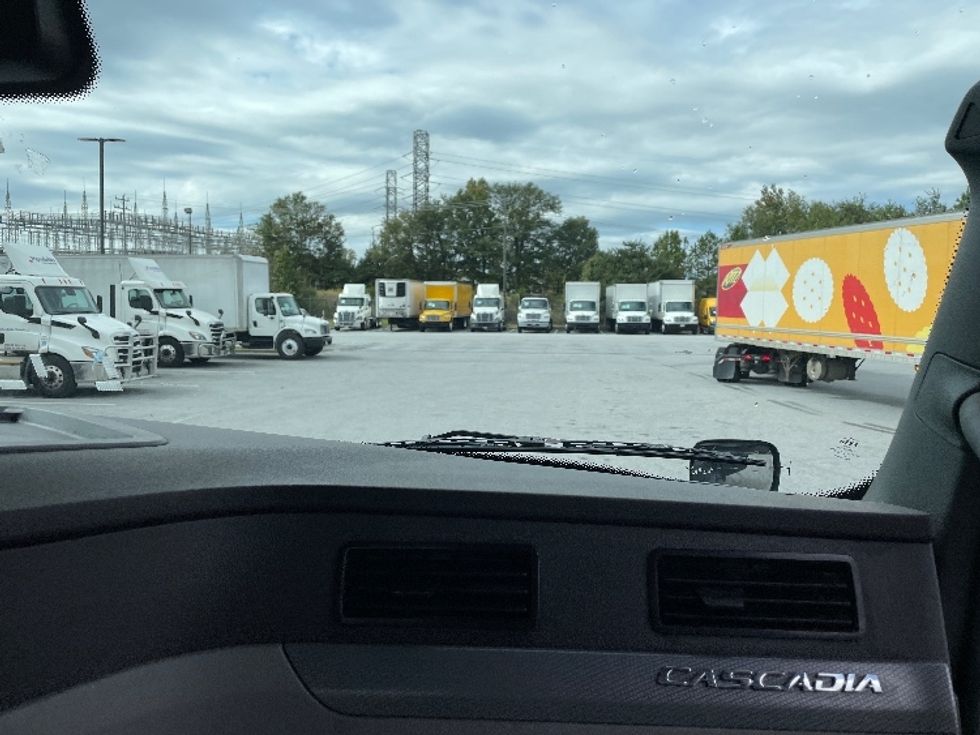 Day Cab Tractor-Heavy Duty Tractors-Freightliner-2020-T12664ST-Greenville-SC-575,982\n\t\tmiles-$ 37,750 - Image 13