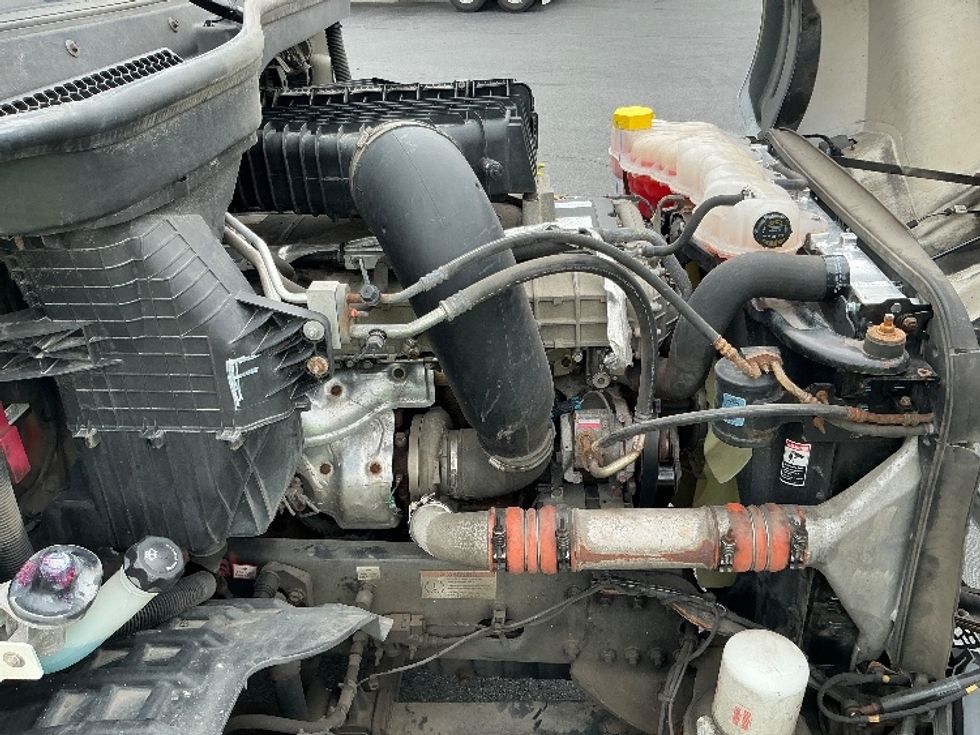 Day Cab Tractor-Heavy Duty Tractors-Freightliner-2020-T12664ST-Harrisburg-PA-311,641\n\t\tmiles-$ 52,750 - Image 15