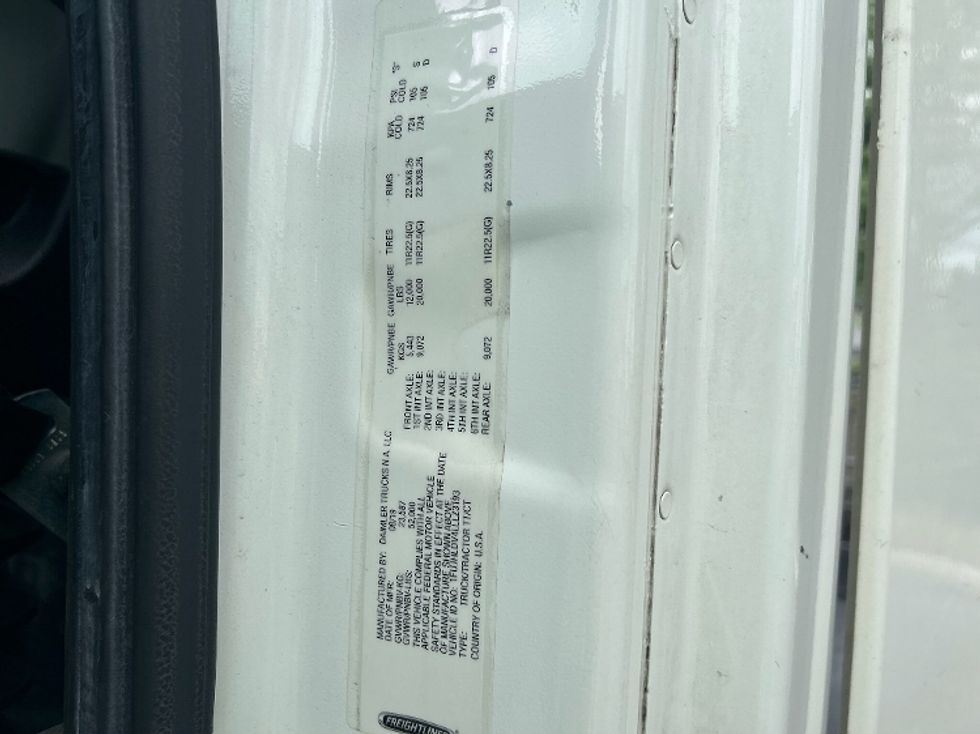 Day Cab Tractor-Heavy Duty Tractors-Freightliner-2020-T12664ST-Harrisburg-PA-344,471\n\t\tmiles-$ 38,500 - Image 17
