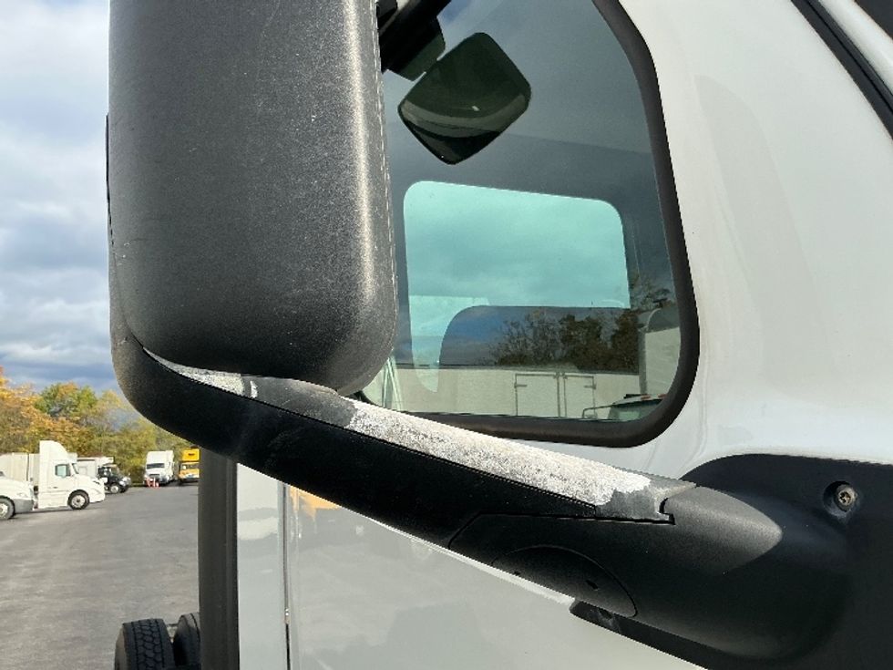 Day Cab Tractor-Heavy Duty Tractors-Freightliner-2020-T12664ST-Harrisburg-PA-344,471\n\t\tmiles-$ 38,500 - Image 22