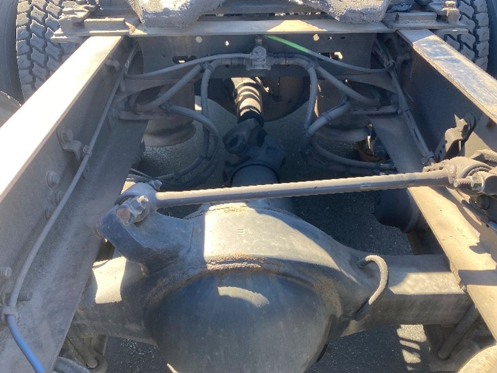 Day Cab Tractor-Heavy Duty Tractors-Freightliner-2020-T12664ST-Harrisburg-PA-361,784\n\t\tmiles-$ 50,750 - Image 6