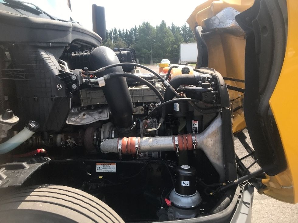 Day Cab Tractor-Heavy Duty Tractors-Freightliner-2020-T12664ST-Harrisburg-PA-429,359\n\t\tmiles-$ 51,750 - Image 15