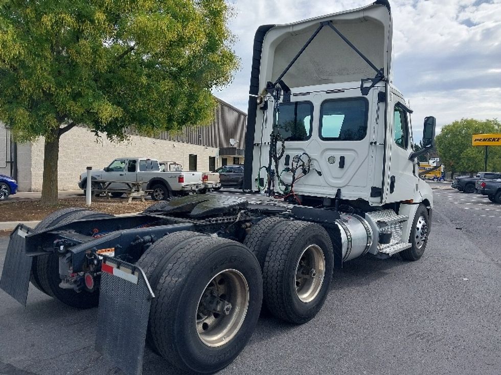 Day Cab Tractor-Heavy Duty Tractors-Freightliner-2020-T12664ST-Harrisburg-PA-467,878\n\t\tmiles-$ 44,000 - Image 7
