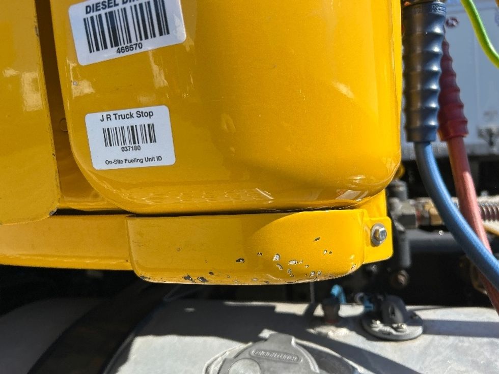 Day Cab Tractor-Heavy Duty Tractors-Freightliner-2020-T12664ST-Harrisburg-PA-599,250\n\t\tmiles-$ 30,750 - Image 19