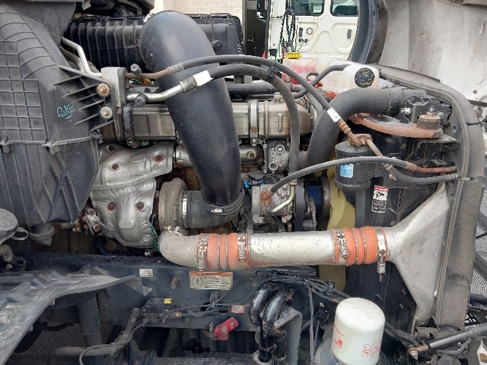 Day Cab Tractor-Heavy Duty Tractors-Freightliner-2020-T12664ST-Harrisburg-PA-776,452\n\t\tmiles-$ 30,750 - Image 15