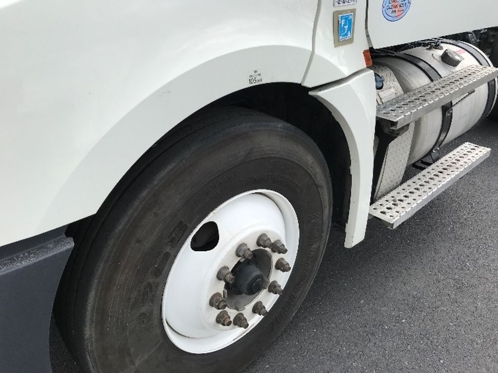 Day Cab Tractor-Heavy Duty Tractors-Freightliner-2020-T12664ST-Harrisonburg-VA-276,006\n\t\tmiles-$ 58,750 - Image 20