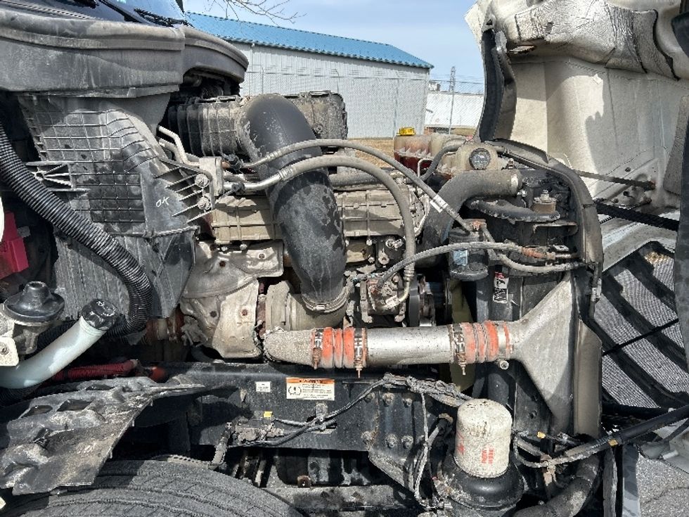 Day Cab Tractor-Heavy Duty Tractors-Freightliner-2020-T12664ST-Harrisonburg-VA-506,597\n\t\tmiles-$ 43,750 - Image 15