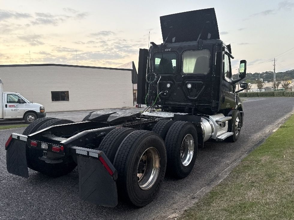 Day Cab Tractor-Heavy Duty Tractors-Freightliner-2020-T12664ST-Homewood-AL-544,687\n\t\tmiles-$ 39,500 - Image 7