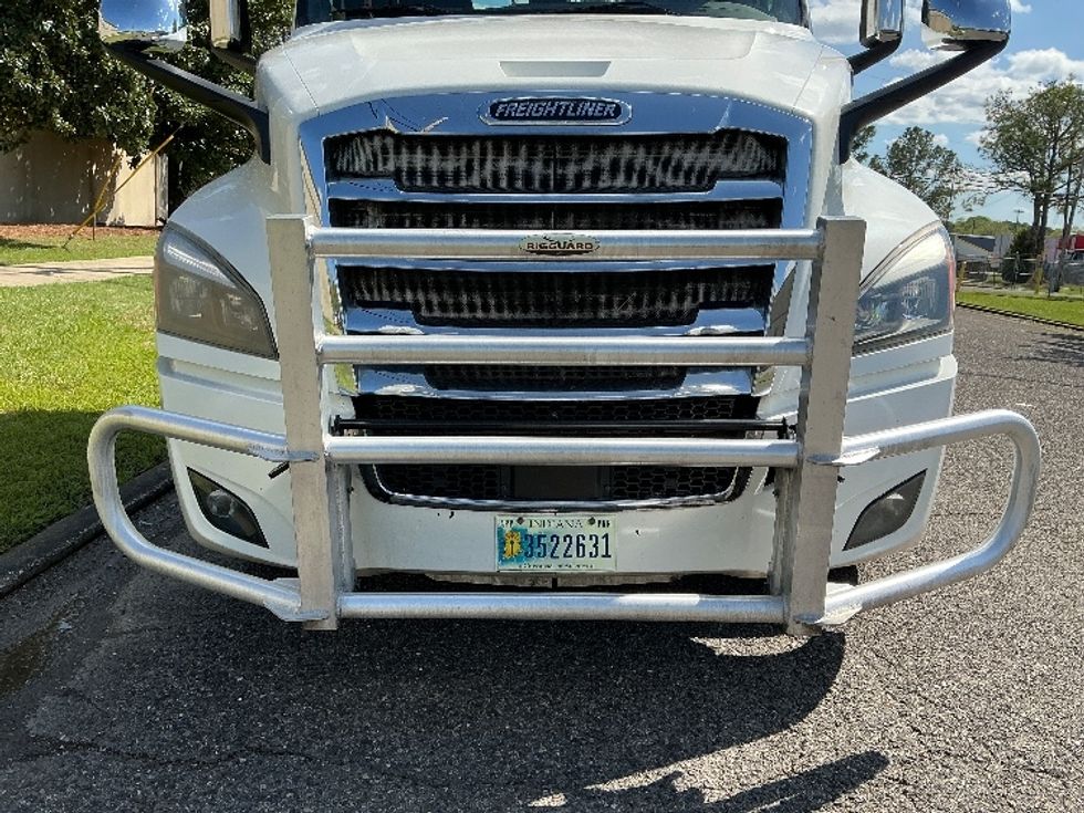 Day Cab Tractor-Heavy Duty Tractors-Freightliner-2020-T12664ST-Homewood-AL-584,860\n\t\tmiles-$ 39,250 - Image 17