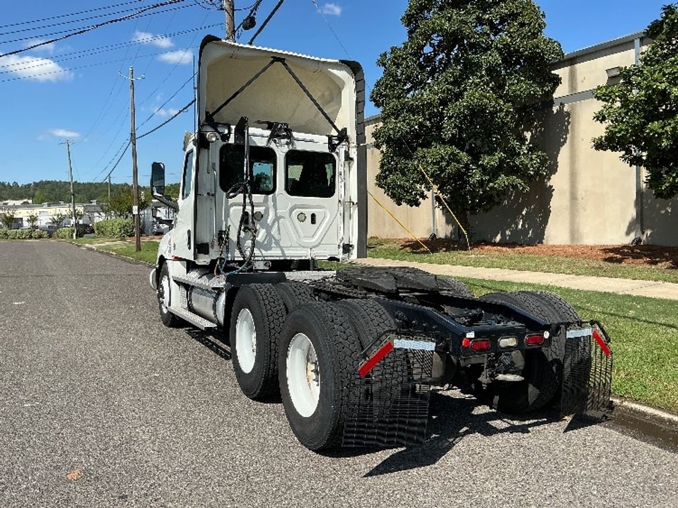 Day Cab Tractor-Heavy Duty Tractors-Freightliner-2020-T12664ST-Homewood-AL-584,860\n\t\tmiles-$ 39,250 - Image 5