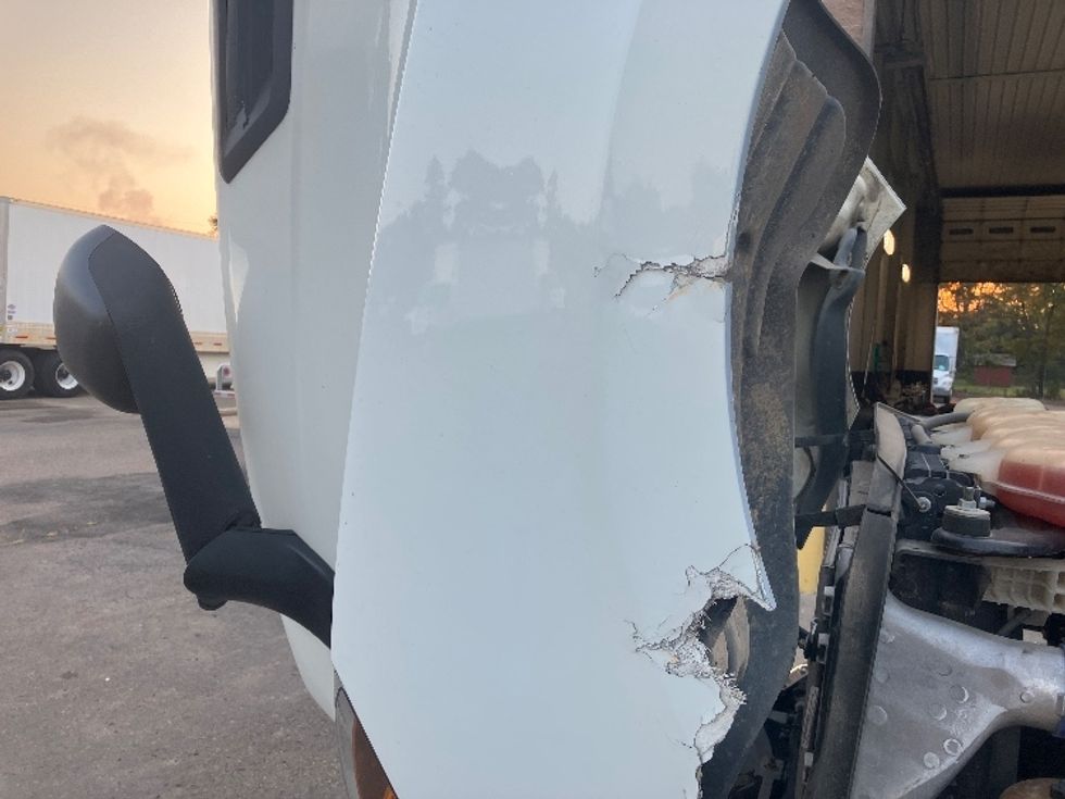 Day Cab Tractor-Heavy Duty Tractors-Freightliner-2020-T12664ST-Hot Springs-AR-432,457\n\t\tmiles-$ 14,000 - Image 18