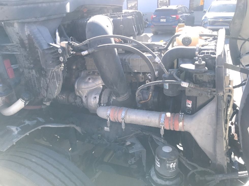 Day Cab Tractor-Heavy Duty Tractors-Freightliner-2020-T12664ST-Houston-TX-252,119\n\t\tmiles-$ 61,500 - Image 15