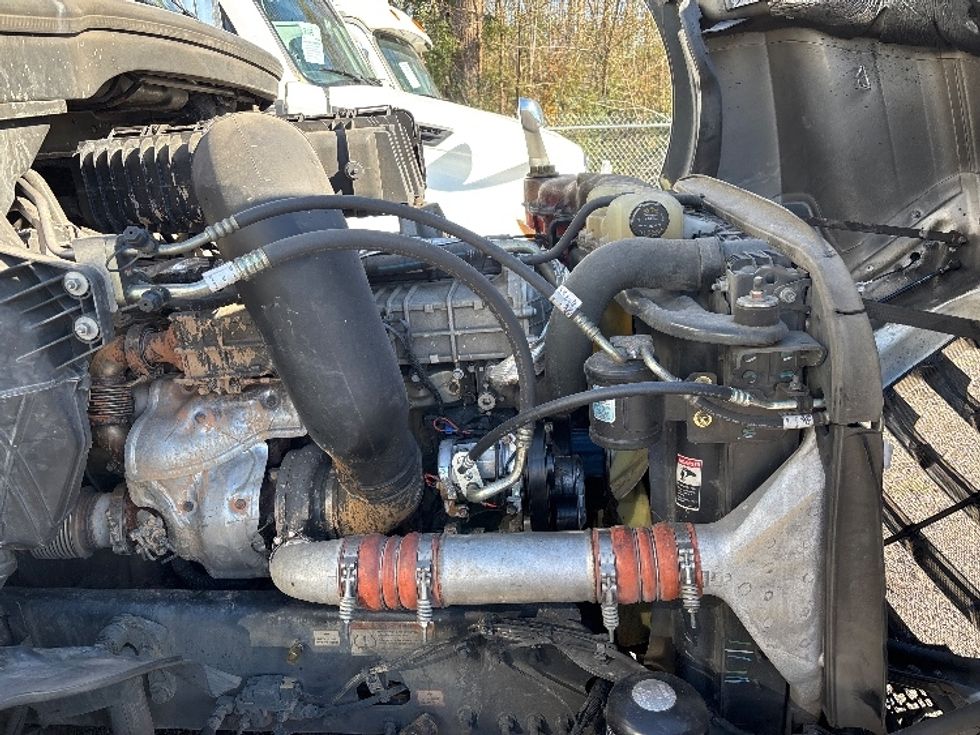 Day Cab Tractor-Heavy Duty Tractors-Freightliner-2020-T12664ST-Hueytown-AL-605,441\n\t\tmiles-$ 36,000 - Image 15