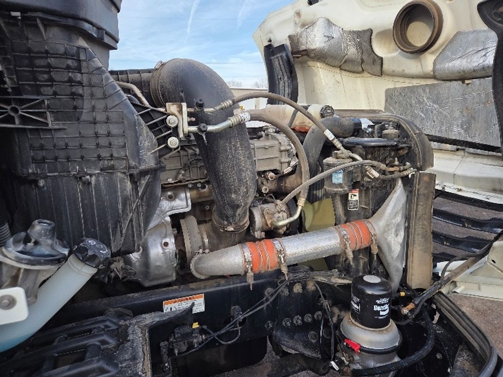 Day Cab Tractor-Heavy Duty Tractors-Freightliner-2020-T12664ST-Jackson-MI-181,128\n\t\tmiles-$ 58,500 - Image 15