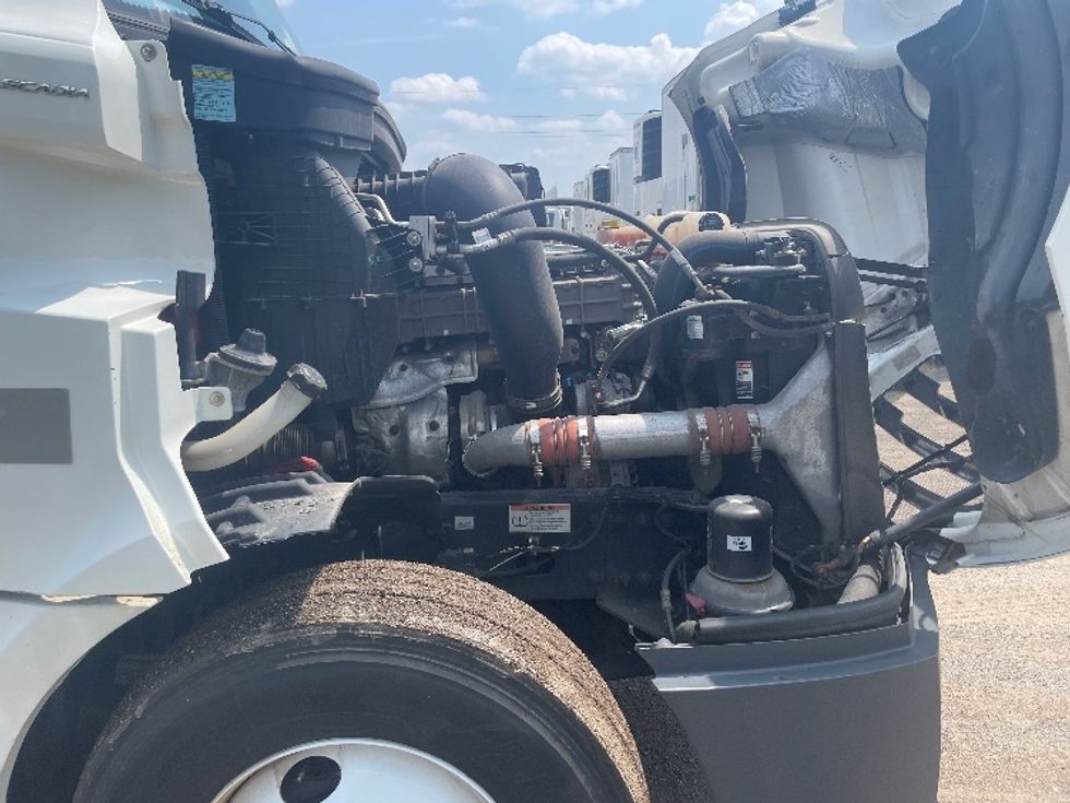 Day Cab Tractor-Heavy Duty Tractors-Freightliner-2020-T12664ST-Jackson-MI-242,597\n\t\tmiles-$ 58,000 - Image 15