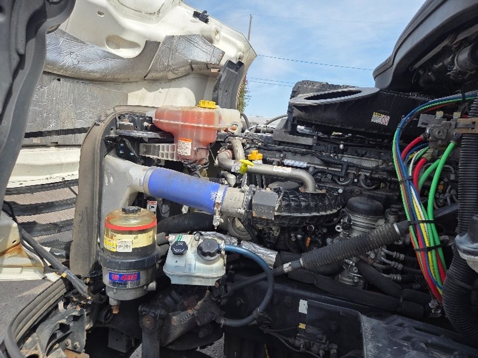 Day Cab Tractor-Heavy Duty Tractors-Freightliner-2020-T12664ST-Jackson-MI-315,820\n\t\tmiles-$ 54,500 - Image 16